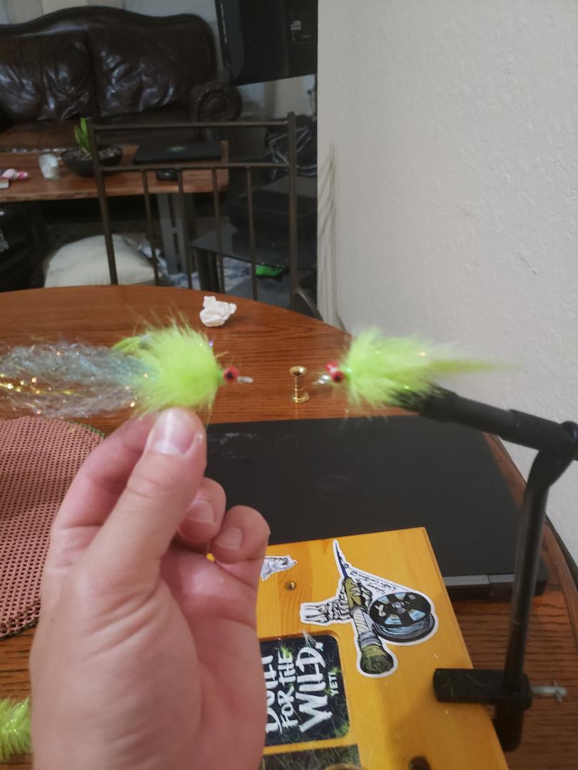 flies for catching dolphin on fly