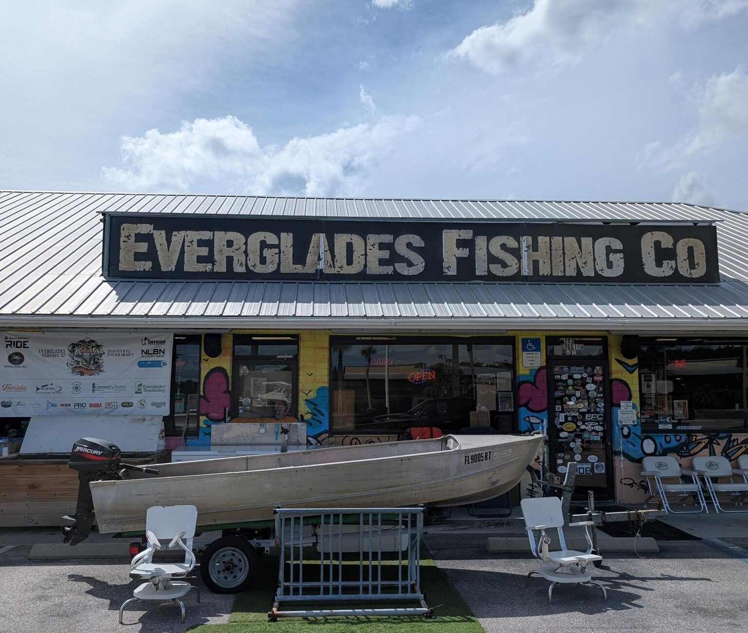 Everglades Fishing Company, a necessary stop before heading into the river of grass